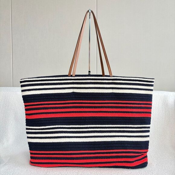 Miu Miu Women Pre-Loved Bag Very Good Condition - Picture 3 of 9